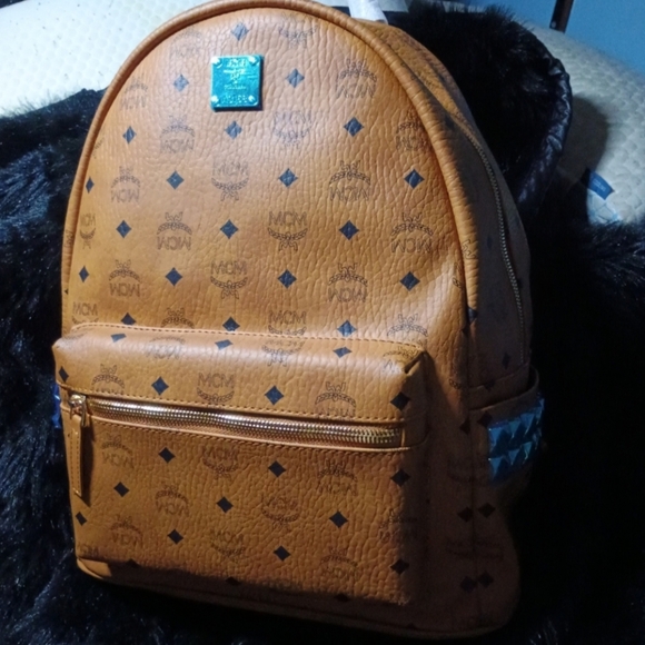MCM Cognac Backpack Size Large Stark Studded In Visetos Brand NEW - Picture 11 of 11